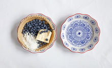 Load image into Gallery viewer, Hand Stamped Pie Dish