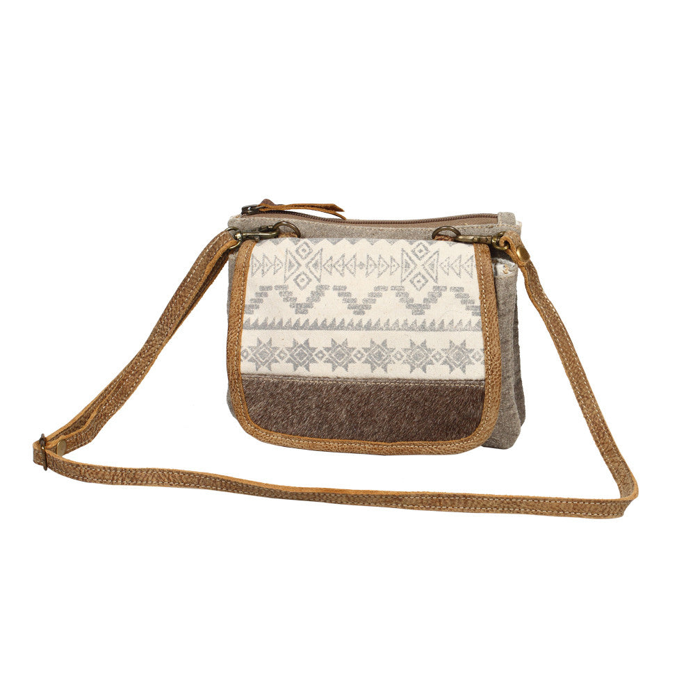 Hadzaz Crossbody