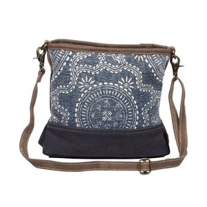 NAVY KILIM SHOULDER BAG